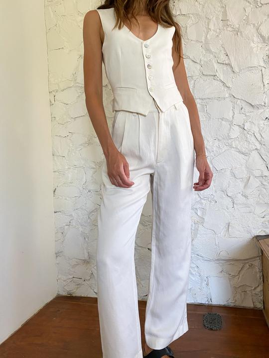 woman wearing Scout Tencel Pant and Vest dead stock